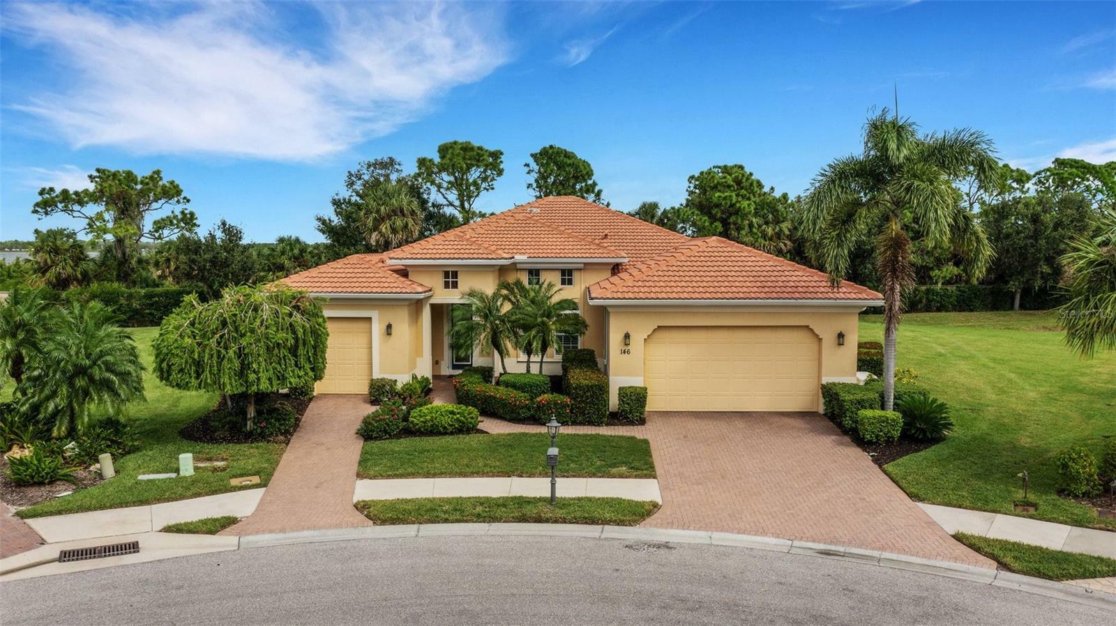 Property Photo:  146 Burano Court  FL 34275 