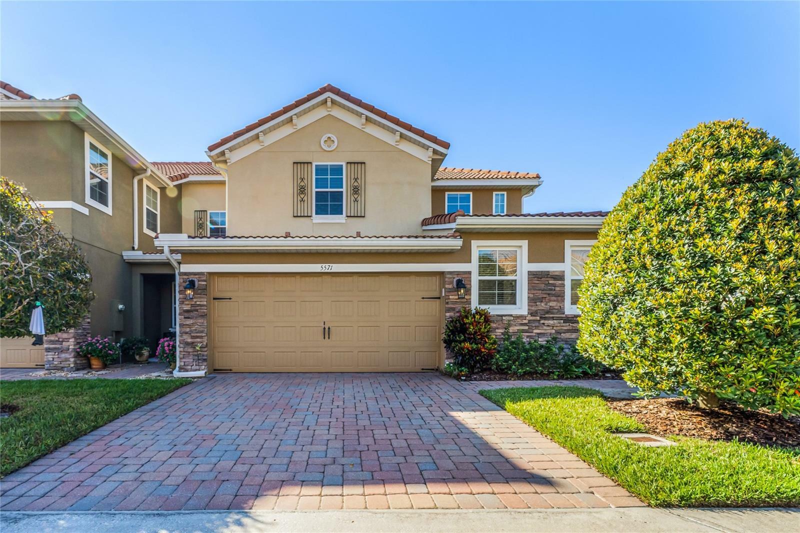 Property Photo:  5571 Siracusa Lane  FL 32771 