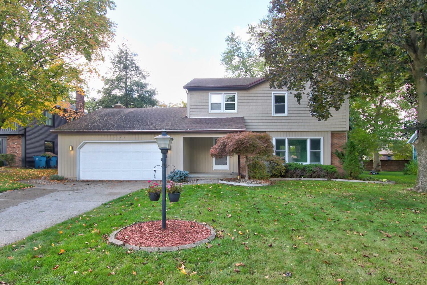 Property Photo:  5289 Londonderry Drive SE  MI 49508 