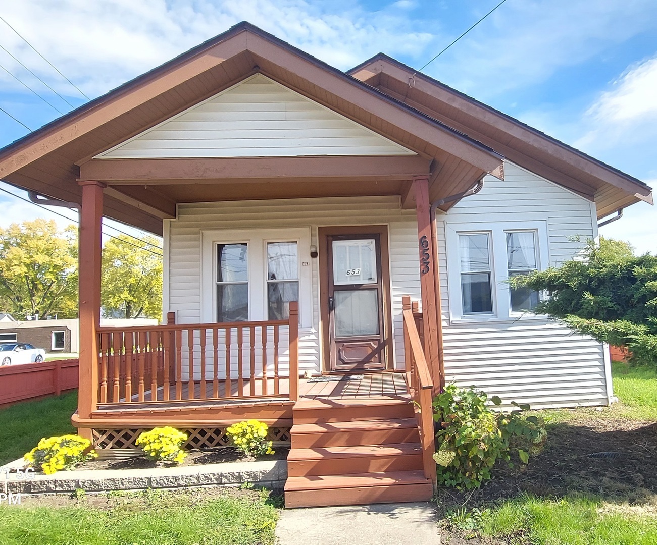 Property Photo: 653 N Highland Avenue IL 60506