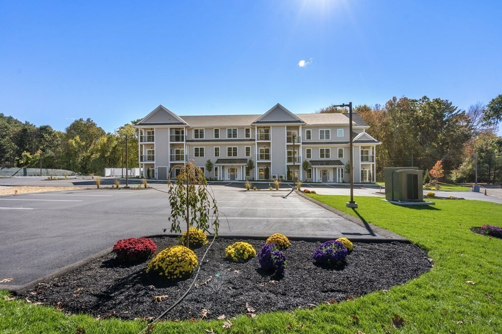 Property Photo: 244 Main 303 MA 02054