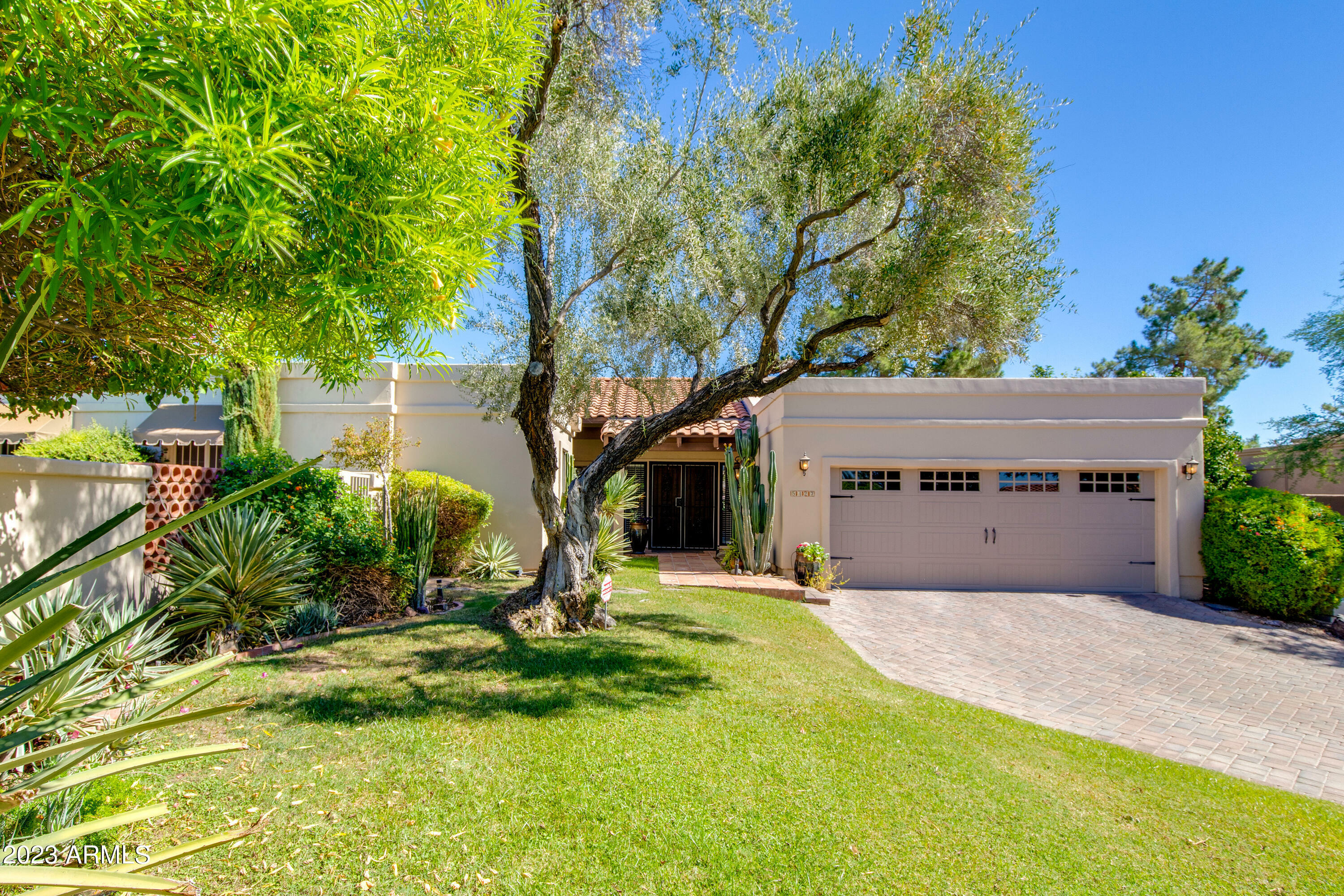 Property Photo:  5427 N 26th Street  AZ 85016 