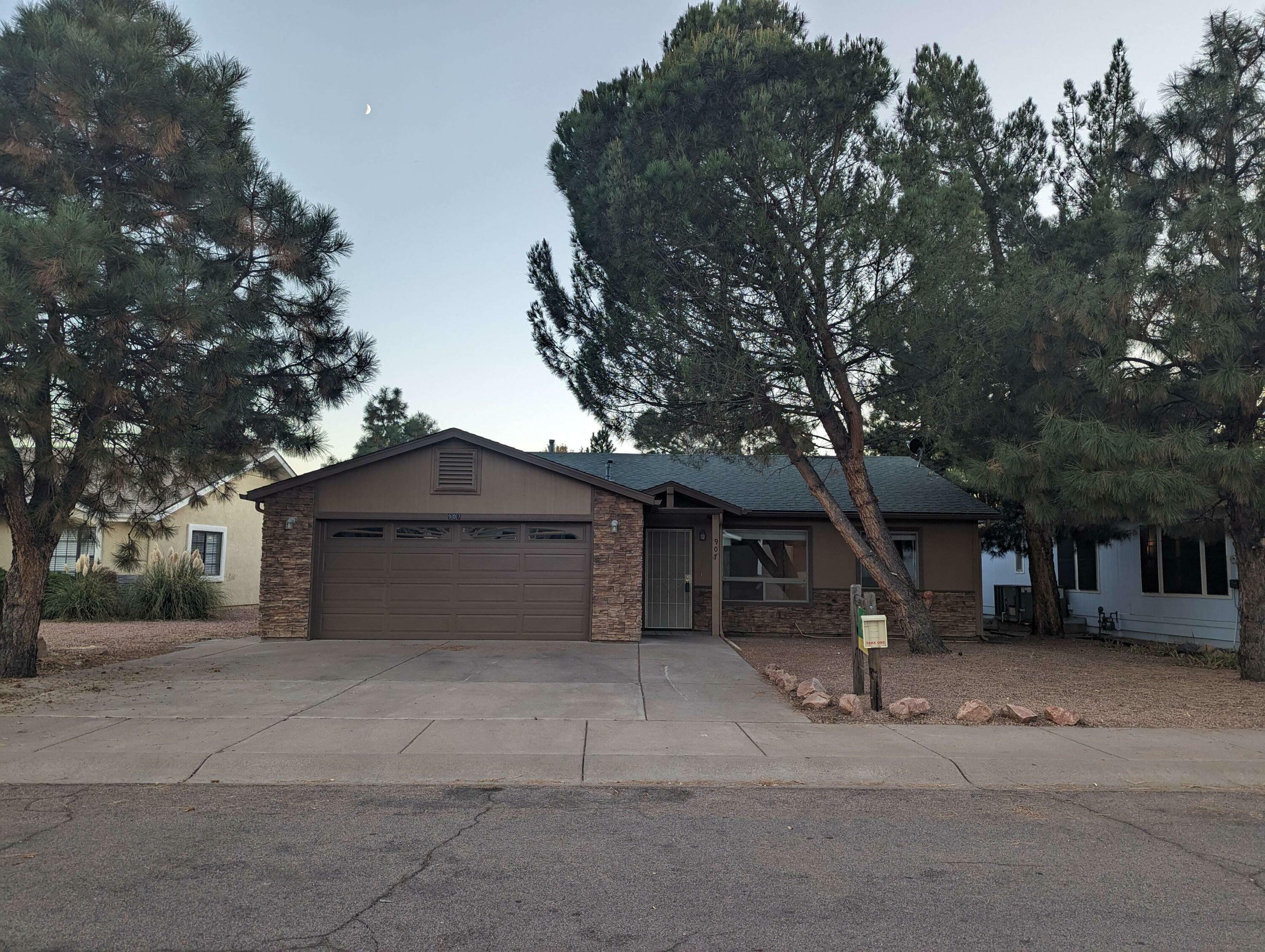 Property Photo:  907 W Prairie Road  AZ 85541 