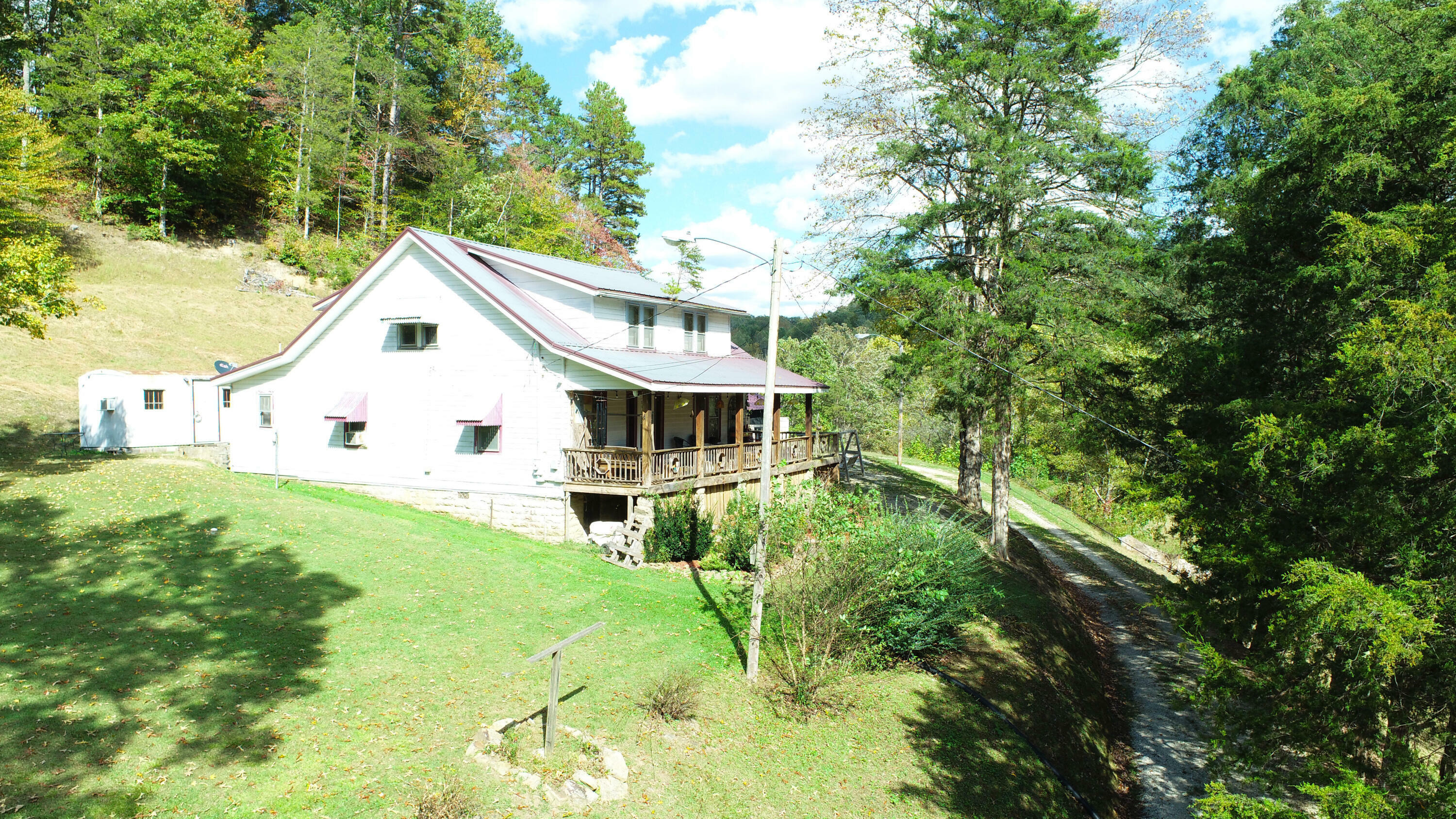 Property Photo: 346 Goose Creek Road KY 41311