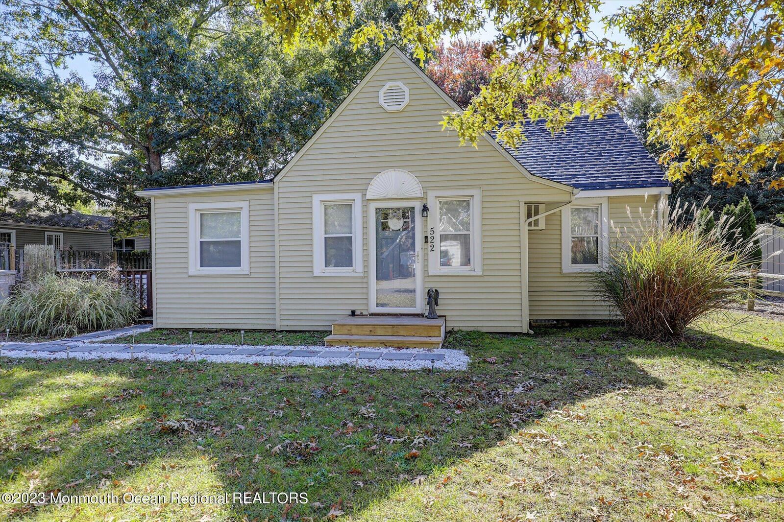 Property Photo:  522 Birch Street  NJ 08721 