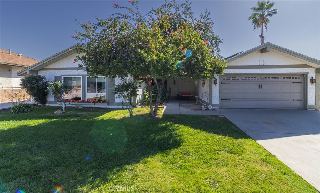 Property Photo:  25041 Alpha Street  CA 92557 