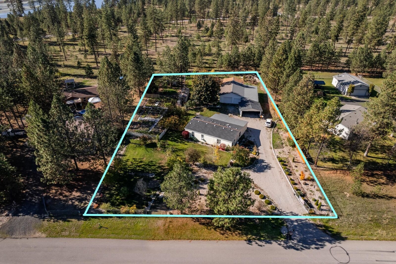 3 bed Nine Mile Falls home for sale 6342 Sundown Dr, Nine Mile Falls