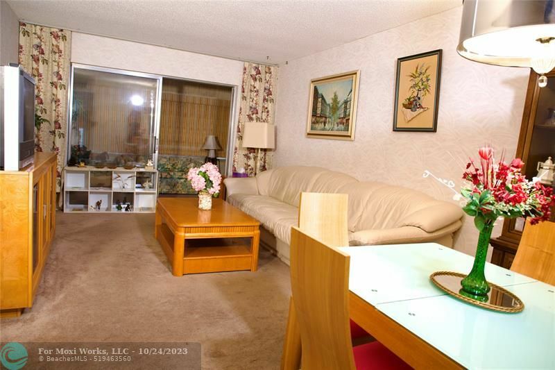 Property Photo:  3060 Holiday Springs Blvd 302  FL 33063 