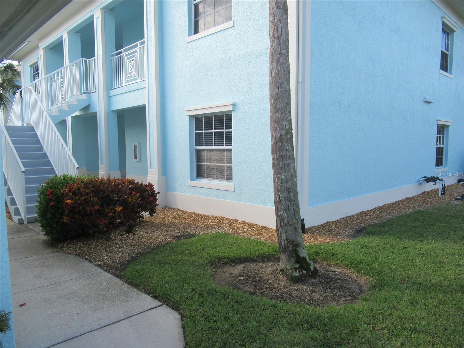 Property Photo:  5755 Sabal Trace Drive 102bd5  FL 34287 