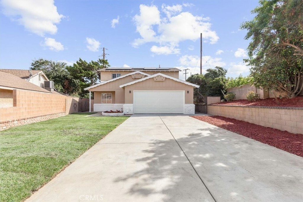 Property Photo:  908 San Angelo Avenue  CA 90640 