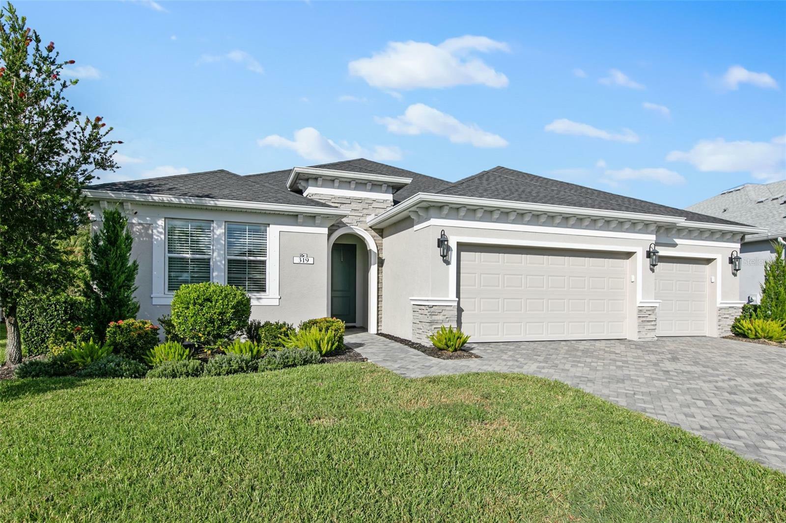 Property Photo:  319 Chantilly Trail  FL 34212 