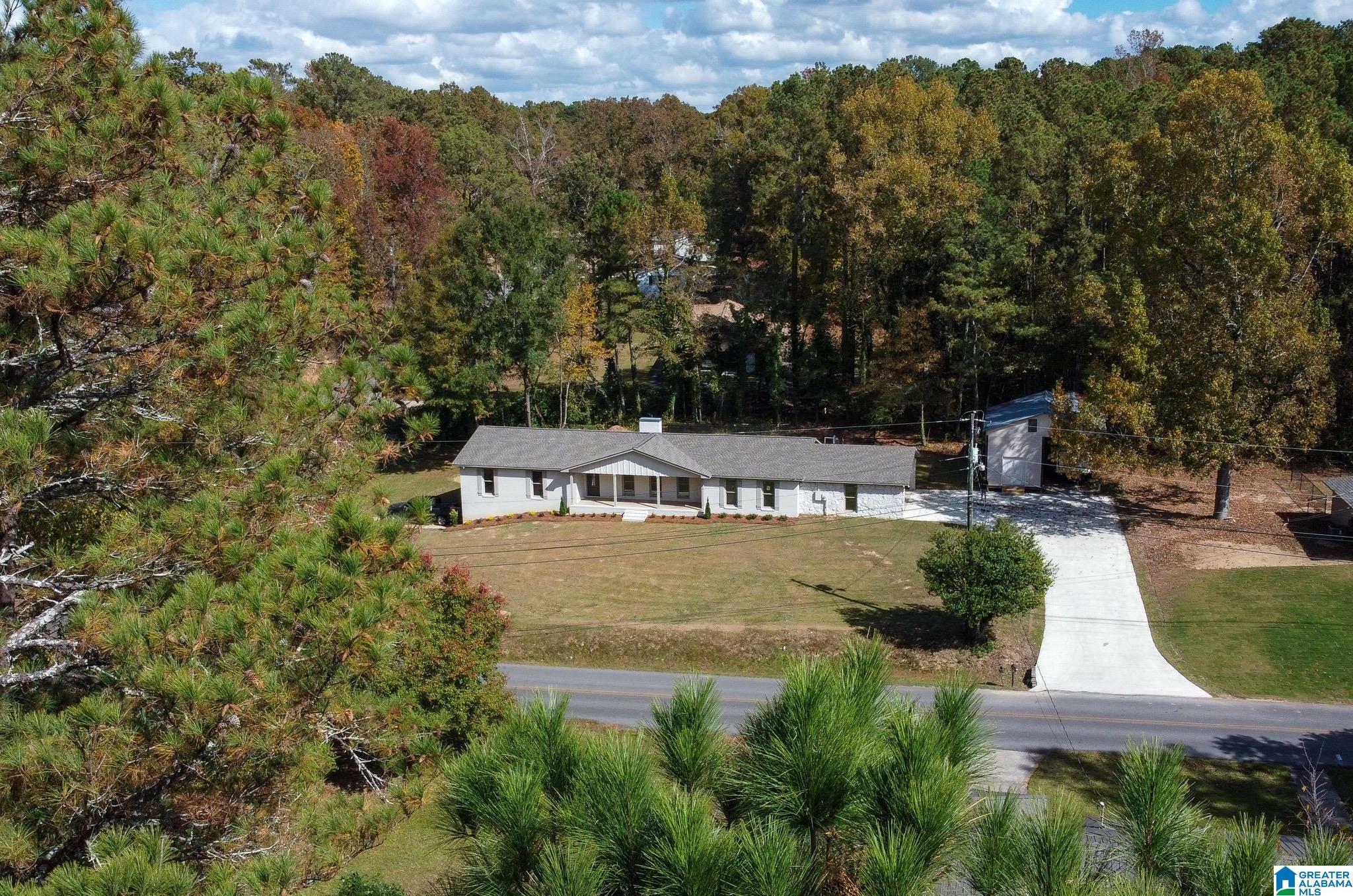 Property Photo:  801 Old Wagon Road  AL 35125 