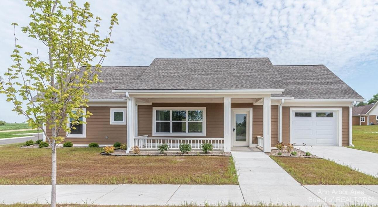 Property Photo:  16195 W Old US Highway 12  MI 48118 