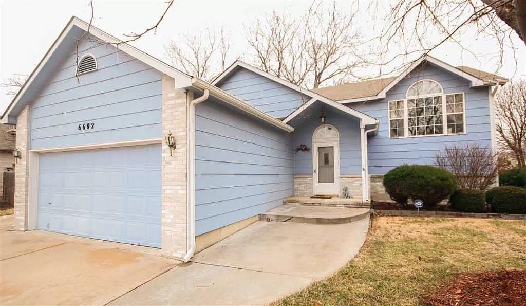 Property Photo:  6602 N Tarrytown St  KS 67219 