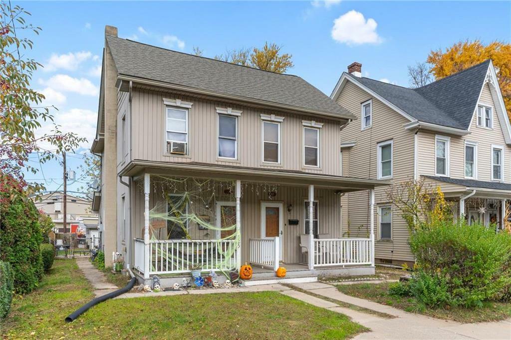 Property Photo:  527 Lehigh Avenue  PA 18071 