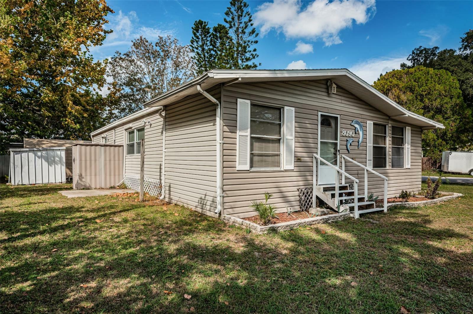 Property Photo:  8090 60th Street N  FL 33781 