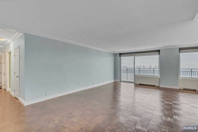 Property Photo:  1530 Palisade Avenue 15S  NJ 07024 