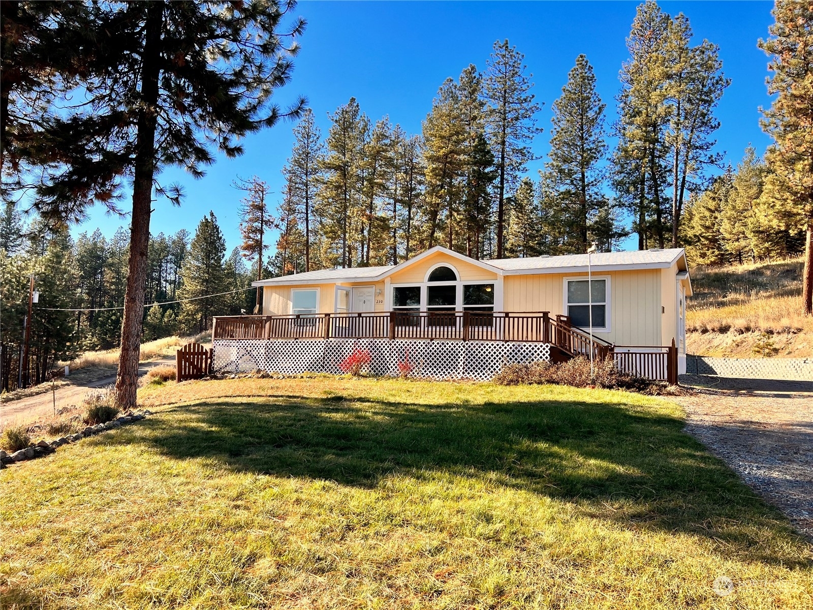 Property Photo: 230 Silver Street WA 99166