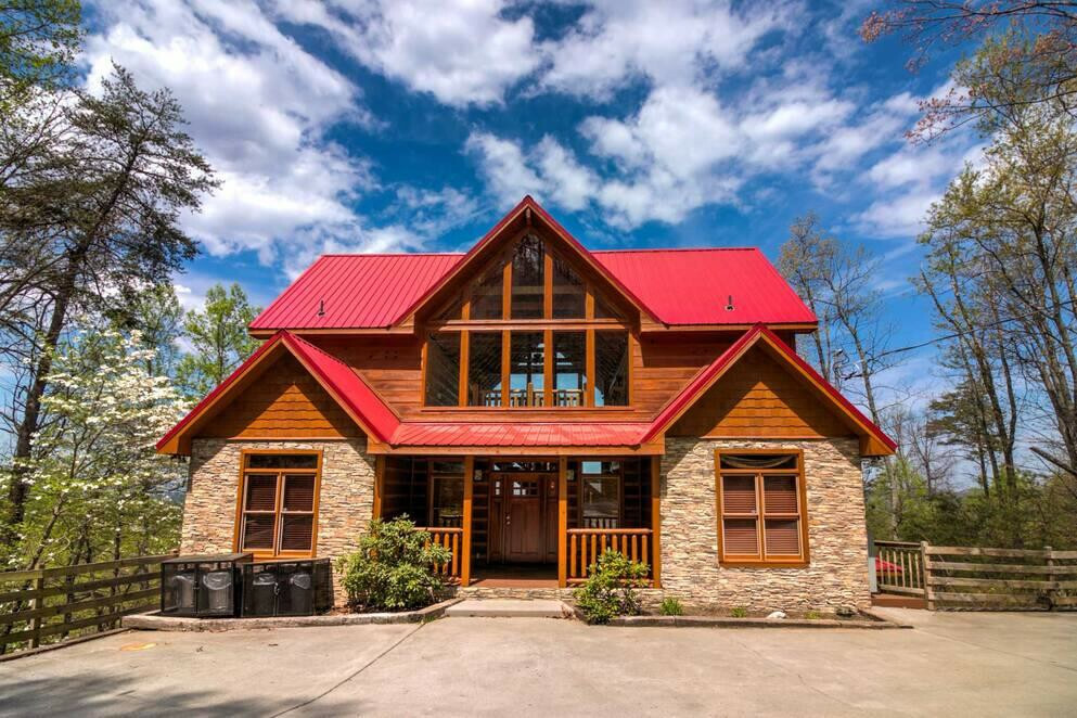 Property Photo:  1805 Rhododendron Lane  TN 37876 