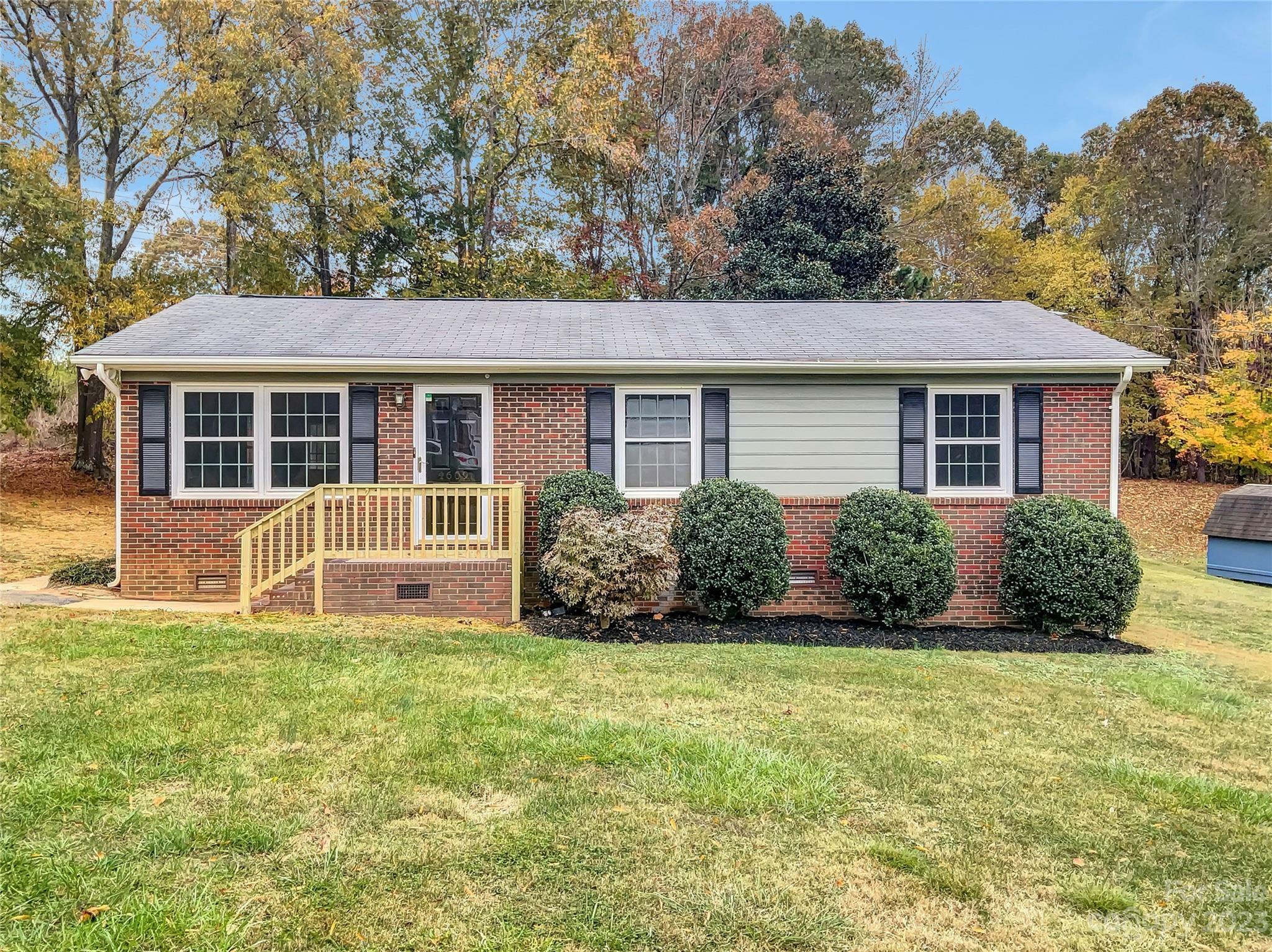 Property Photo: 4609 Jamee Drive NC 28056