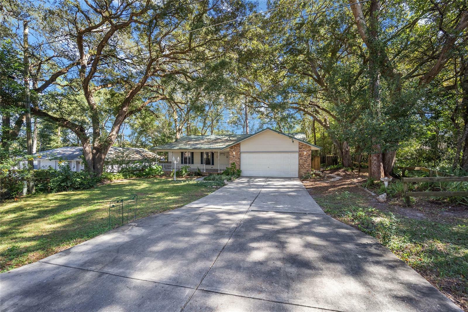 Property Photo:  110 Teak Road  FL 34472 