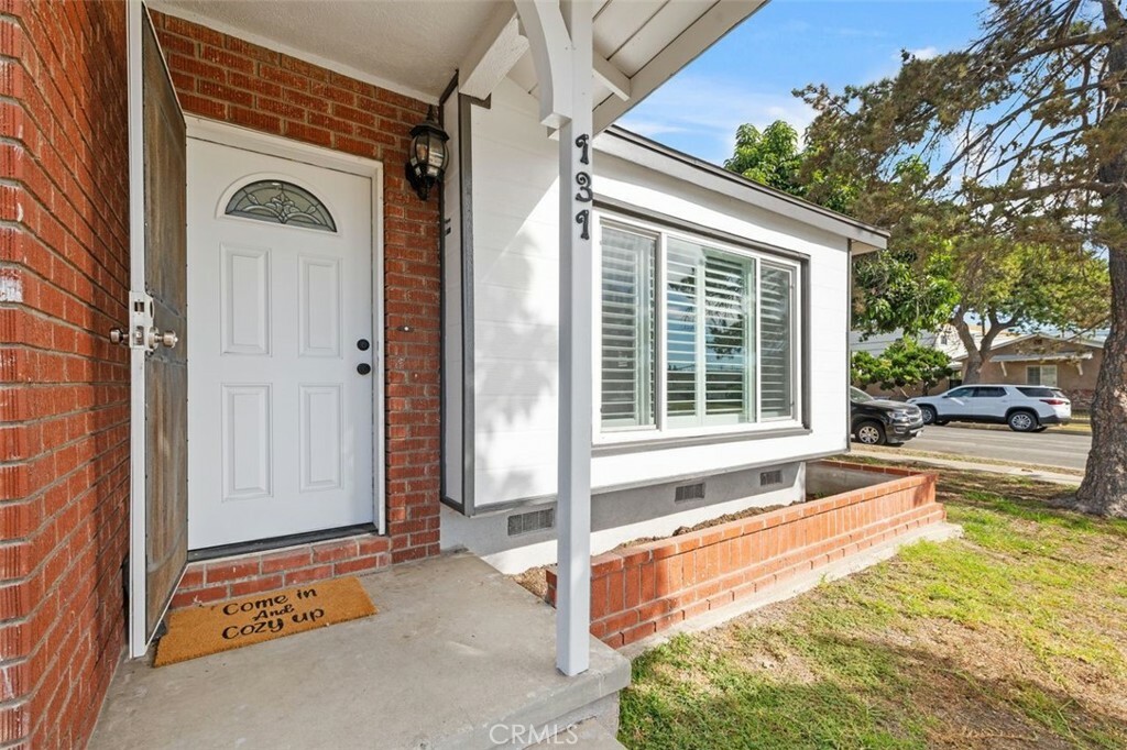 Property Photo:  131 Keene Drive  CA 90631 