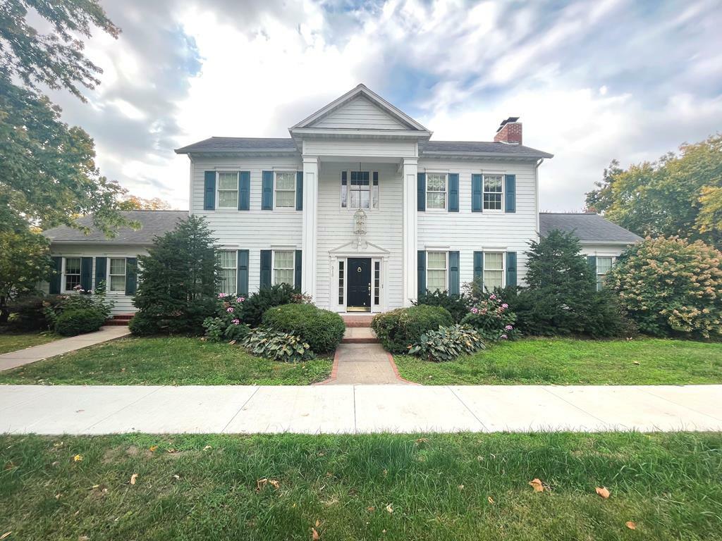 Property Photo: 310 Broadway Street MO 65236