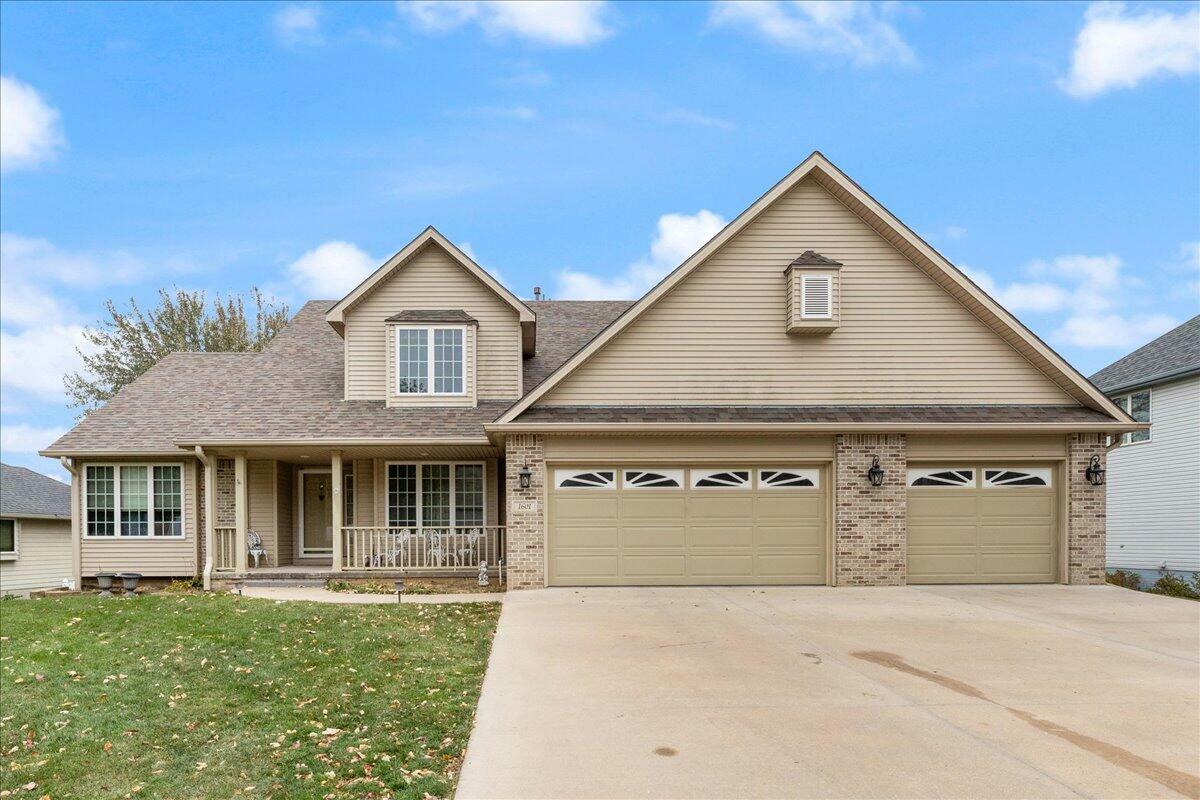 Property Photo:  1601 Timber Lane  IA 51534 