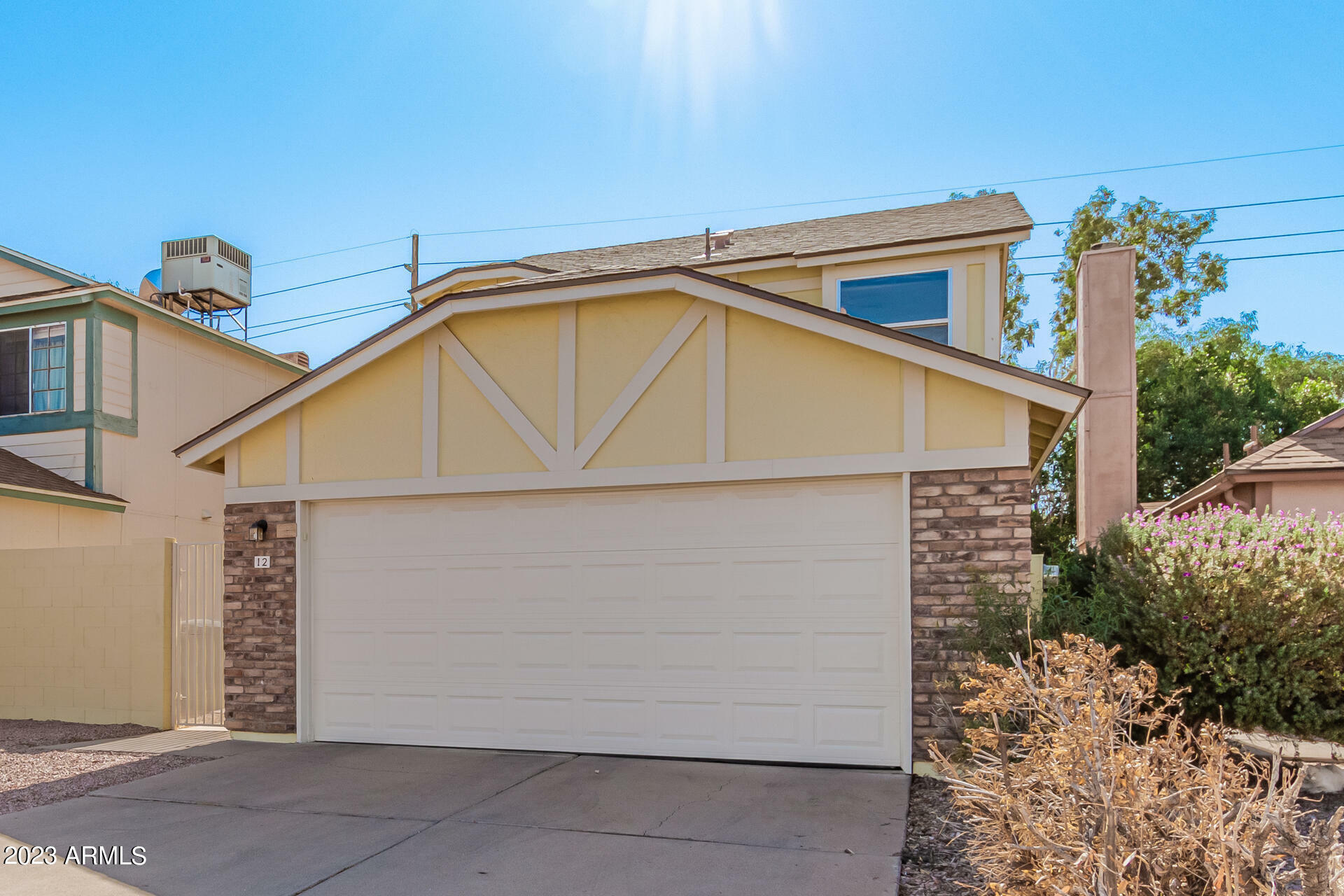 Property Photo:  1915 S 39th Street 12  AZ 85206 