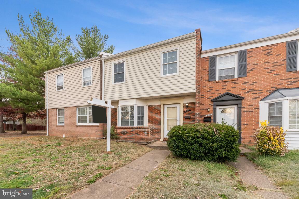Property Photo: 8033 Community Drive VA 20109