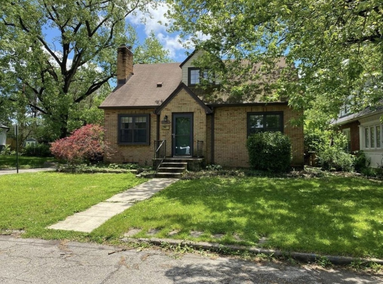 Property Photo: 1025 E 60th Street IN 46220