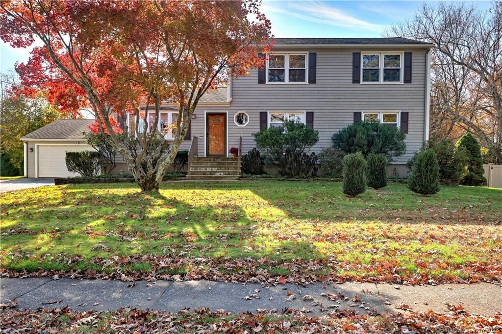 Property Photo:  39 Sigwin Drive  CT 06461 