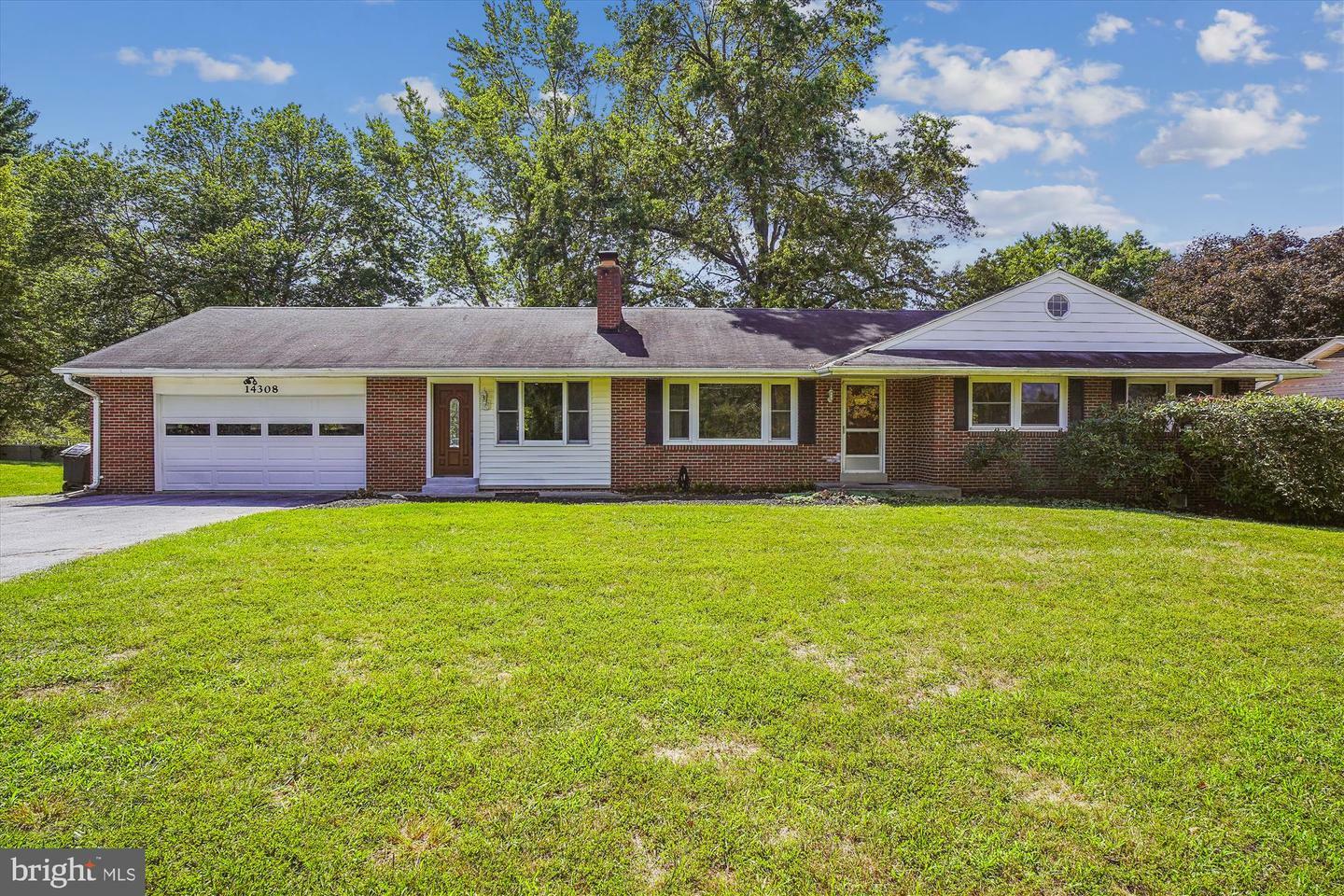 Property Photo:  14308 Lewisdale Road  MD 20871 