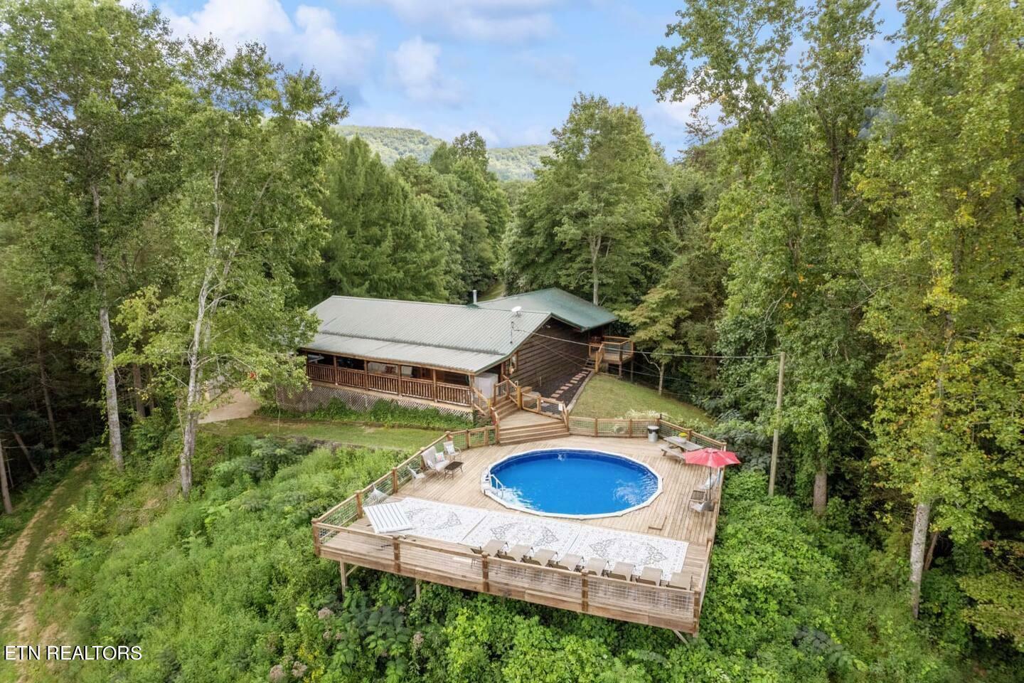 Property Photo: 1445 Hurst Way Way TN 37876