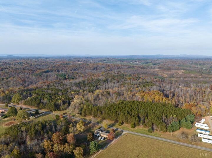 3715 Wingfield Orchard Road  Martinsville VA 24112 photo