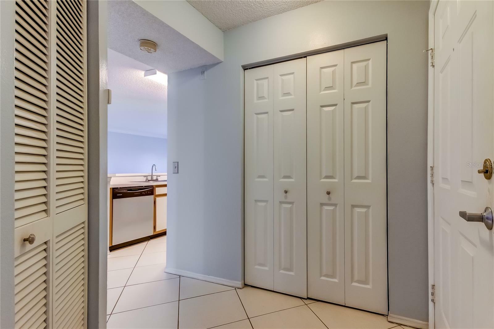 Property Photo:  2400 Feather Sound Drive 1322  FL 33762 
