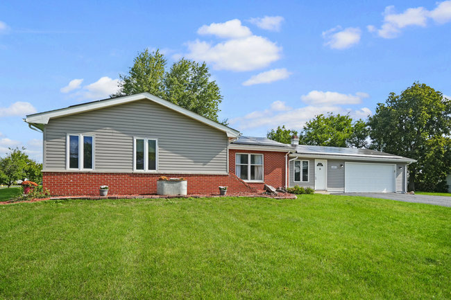 Property Photo:  24552 W Dove Drive  IL 60410 