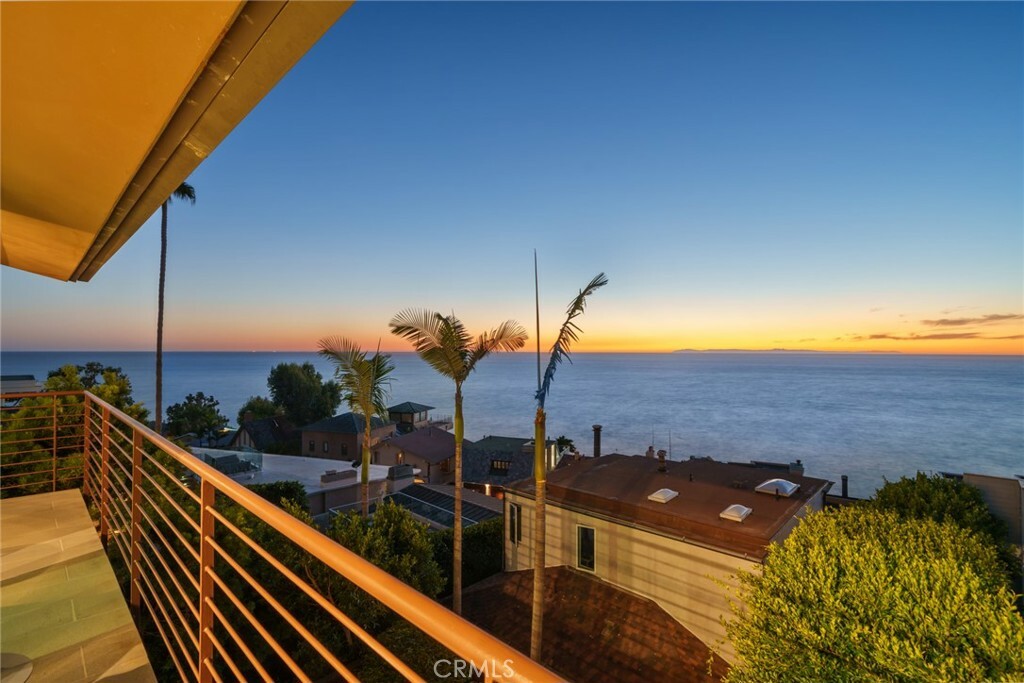 Property Photo: 138 Sunset Terrace CA 92651