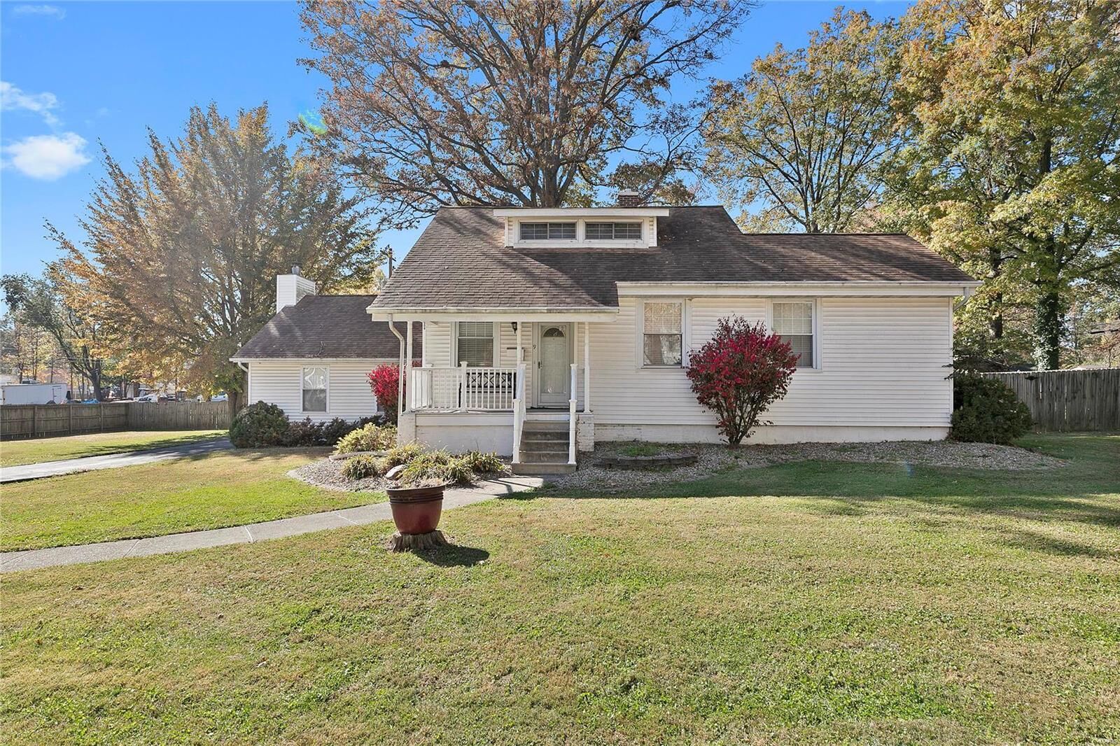 House for sale in Belleville 9 Kniepkamp Place, Belleville, IL 62221