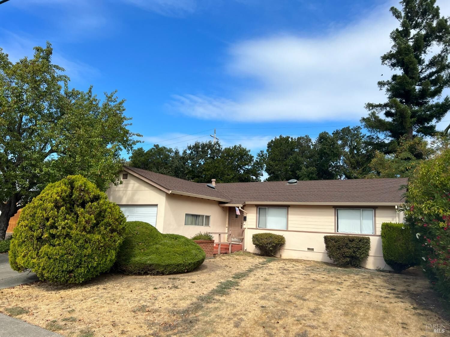 Property Photo:  56 Grande Vista  CA 94947 