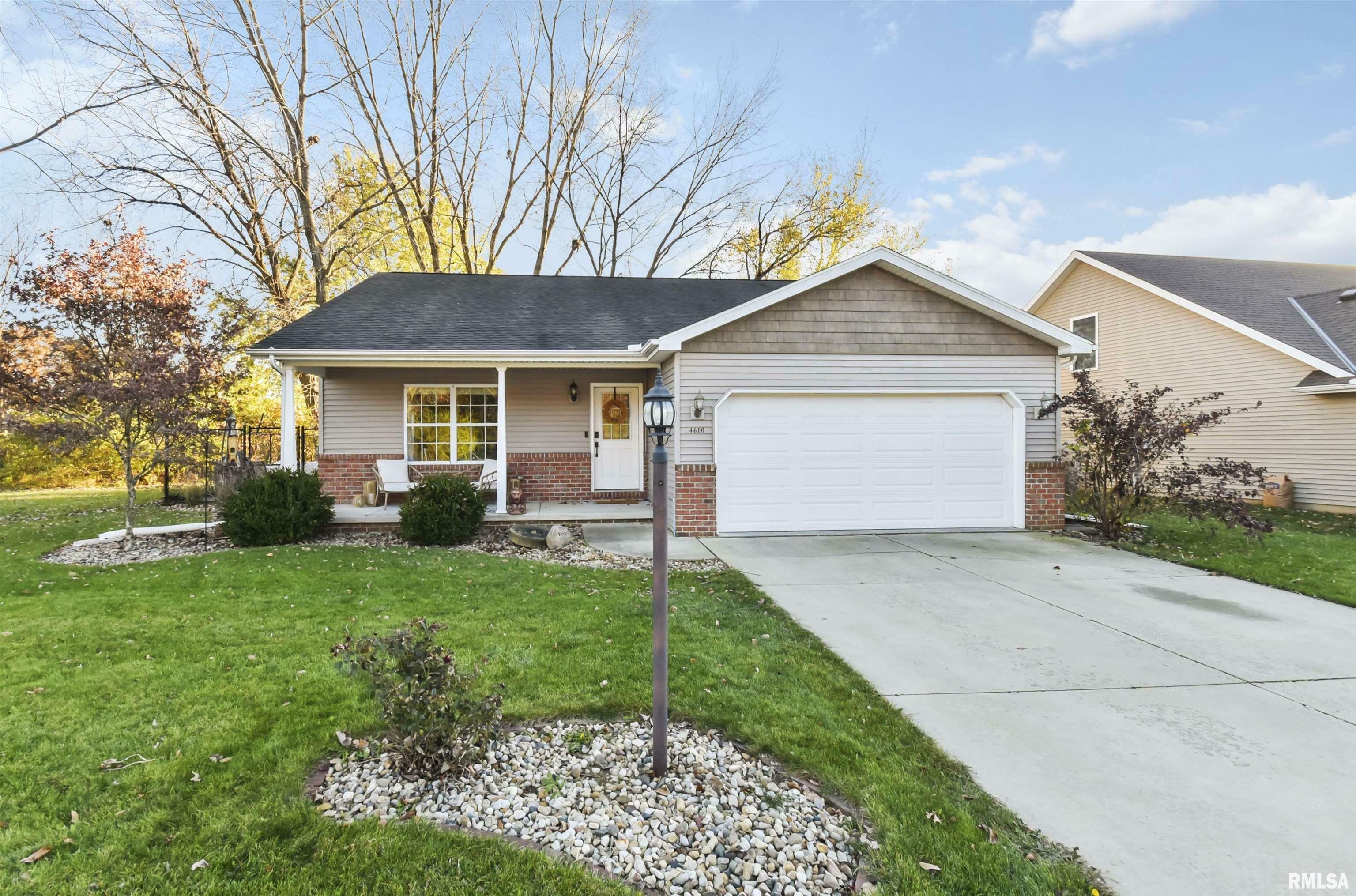 Property Photo:  4610 W Gladstone Place  IL 61615 