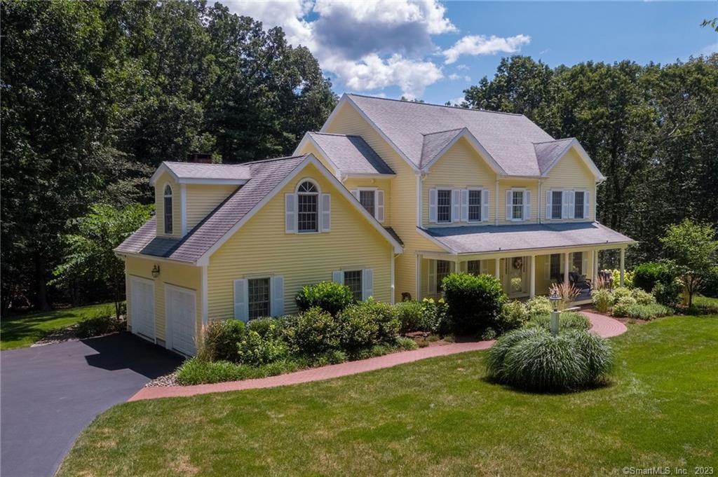 Property Photo: 17 Kachina Way CT 06443
