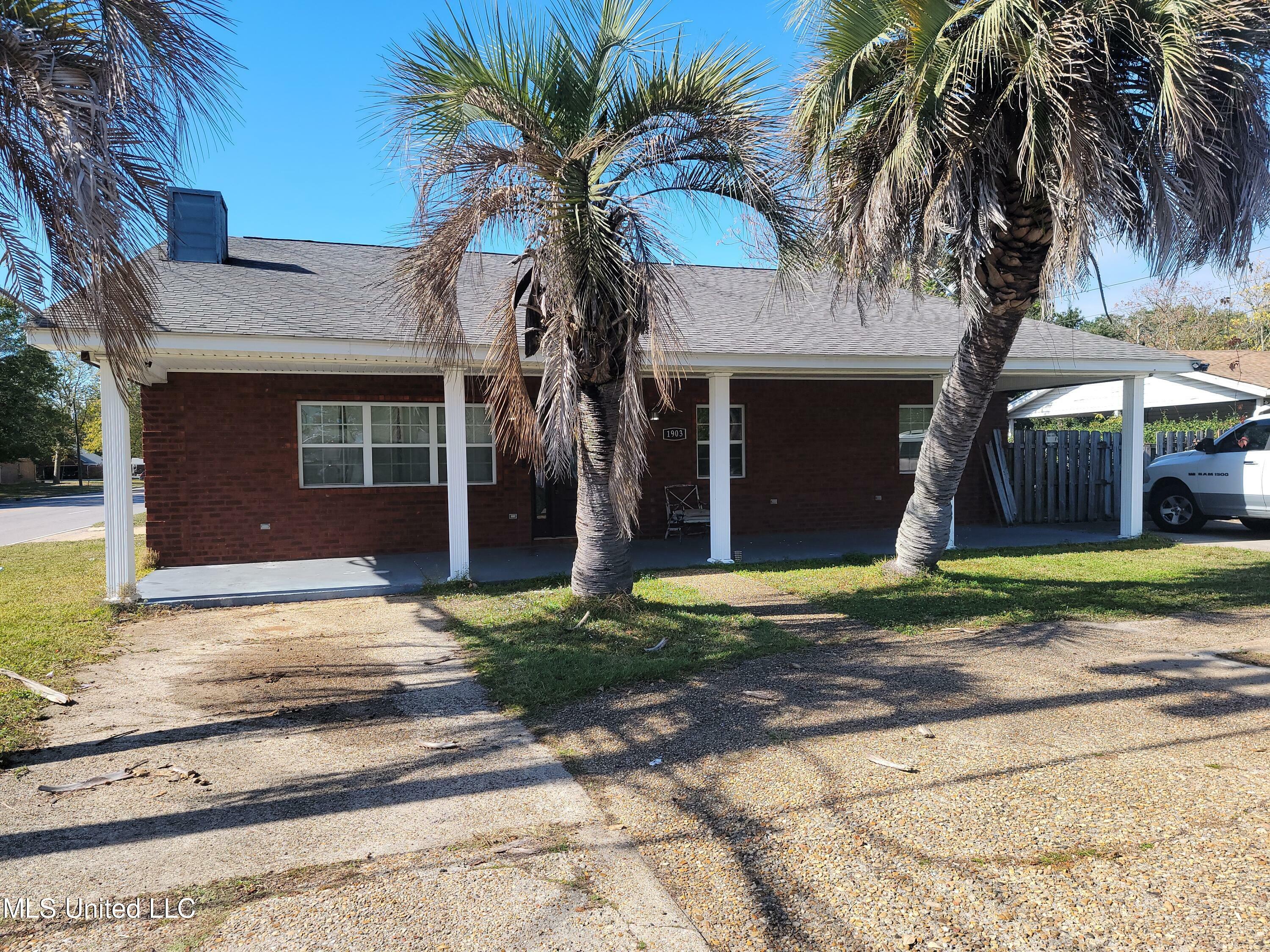 Property Photo:  1903 Forrest Street  MS 39581 