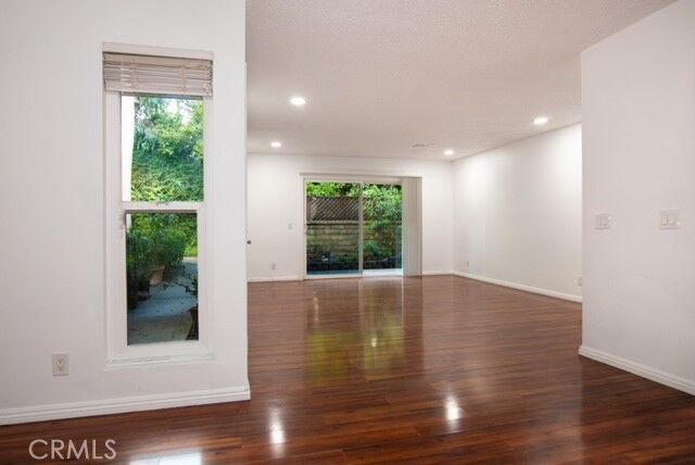 221 Rosewood Street  Ventura CA 93001 photo