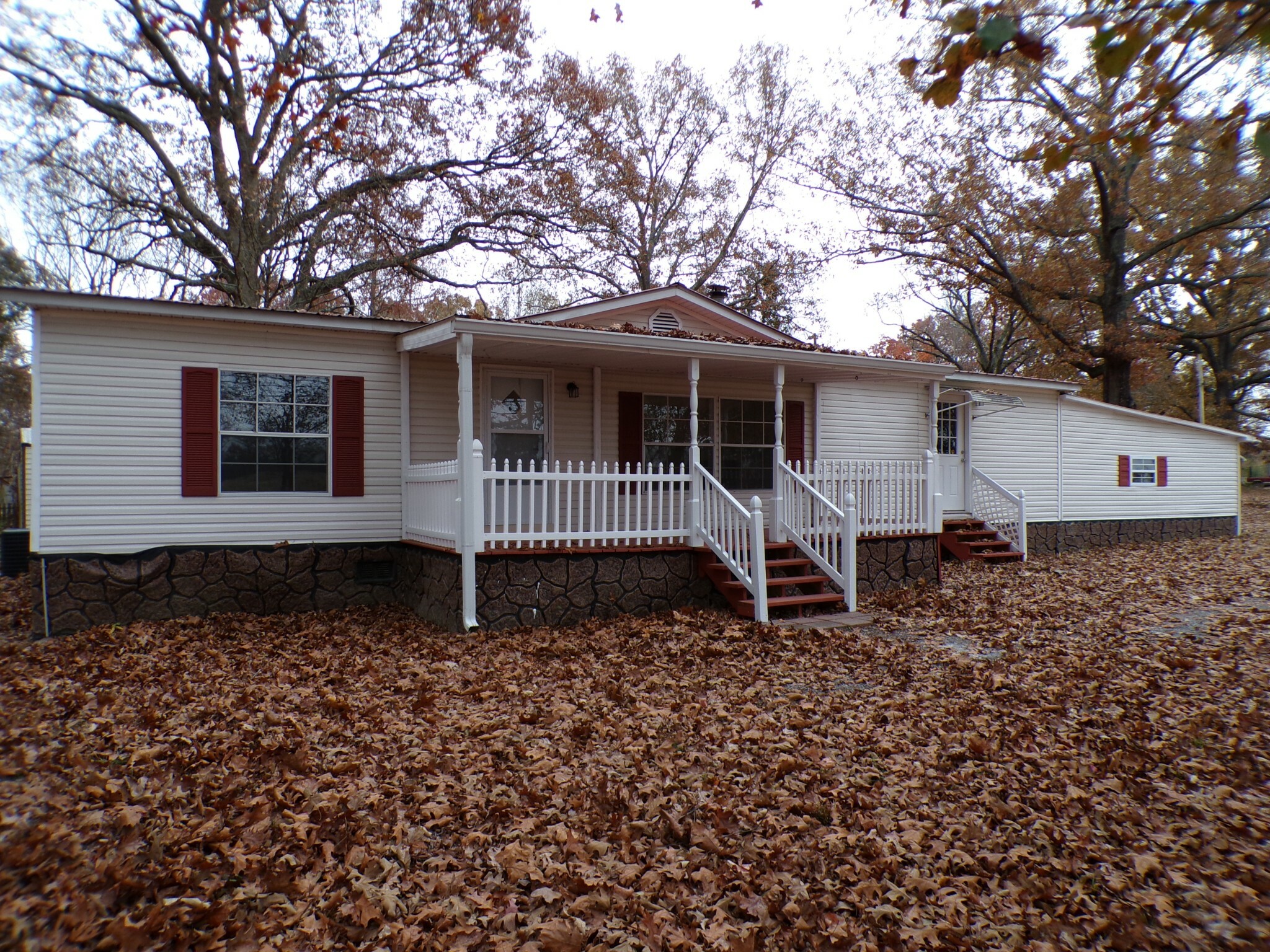 Property Photo:  3882 Old Manchester Hwy  TN 37388 