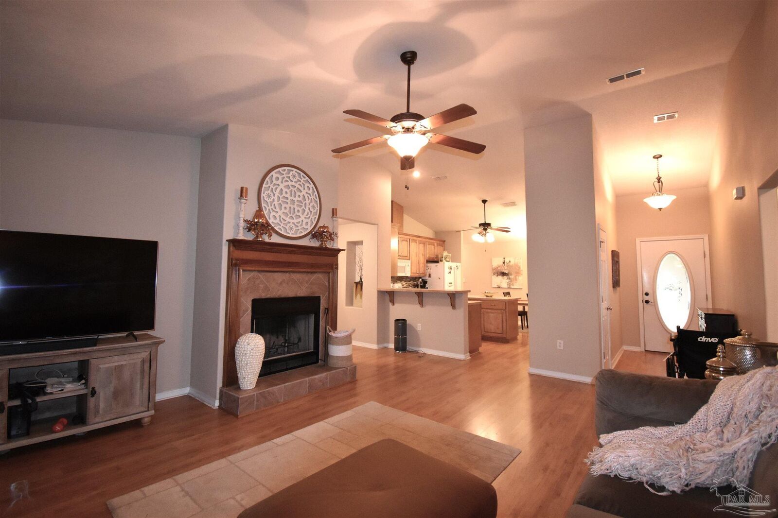 Property Photo:  6051 Badger Rd  FL 32570 