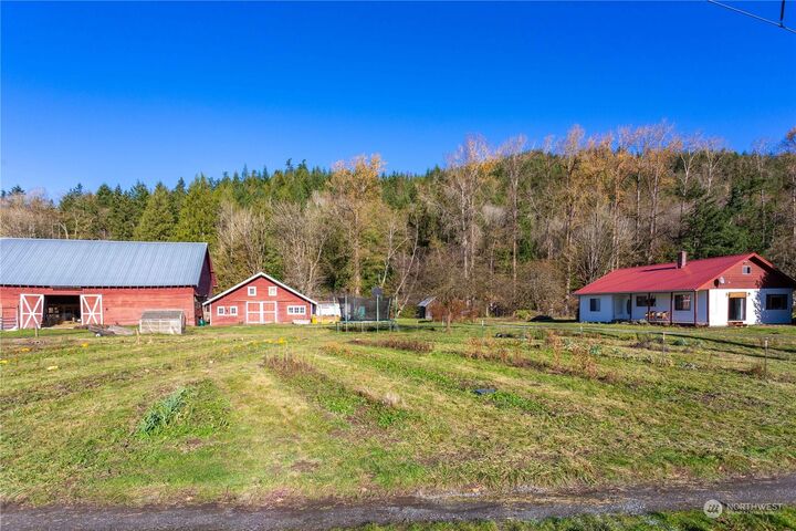 28675 Minkler Road  Sedro Woolley WA 98284 photo