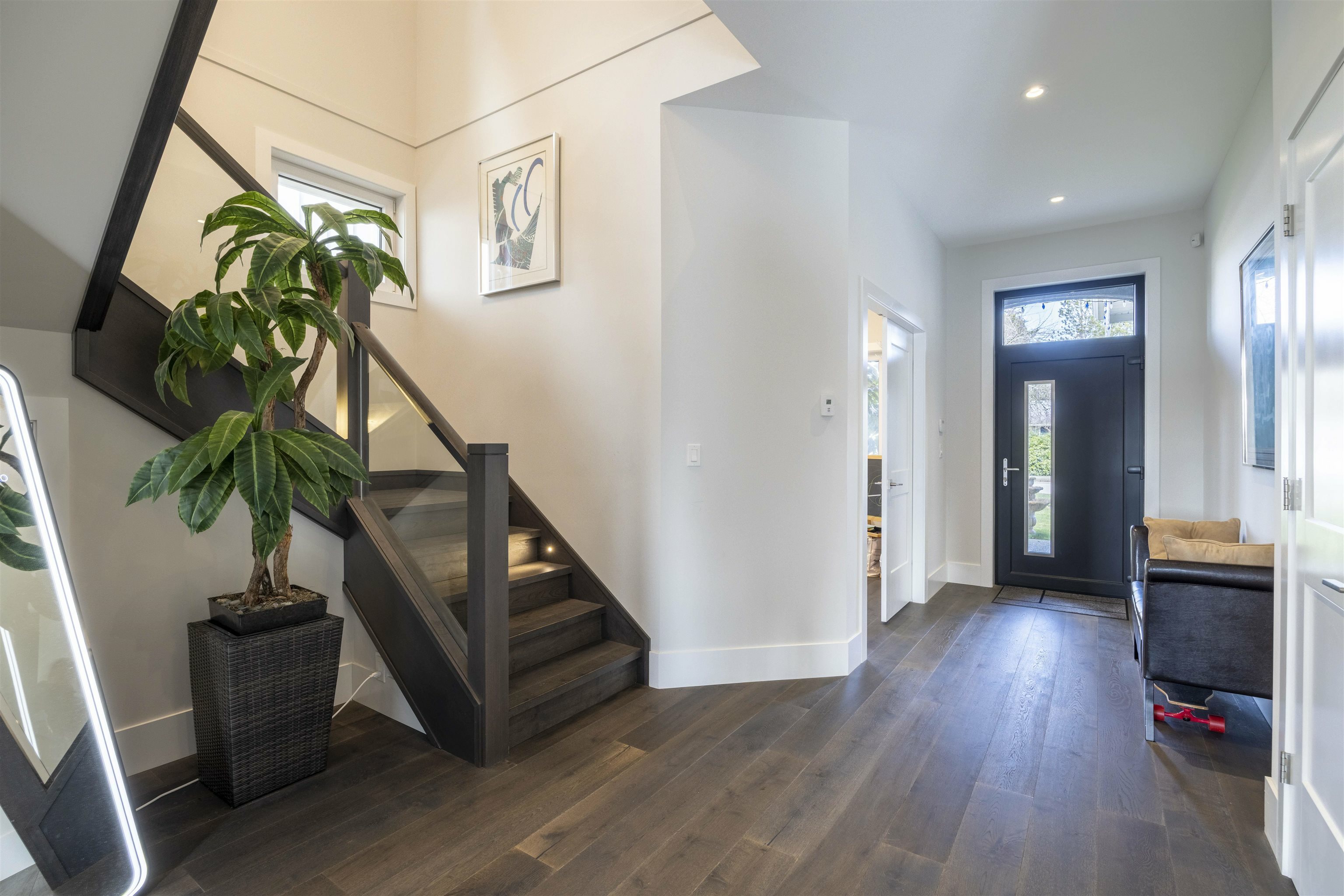 Property Photo: 5500 52 Avenue BC V4K2C5