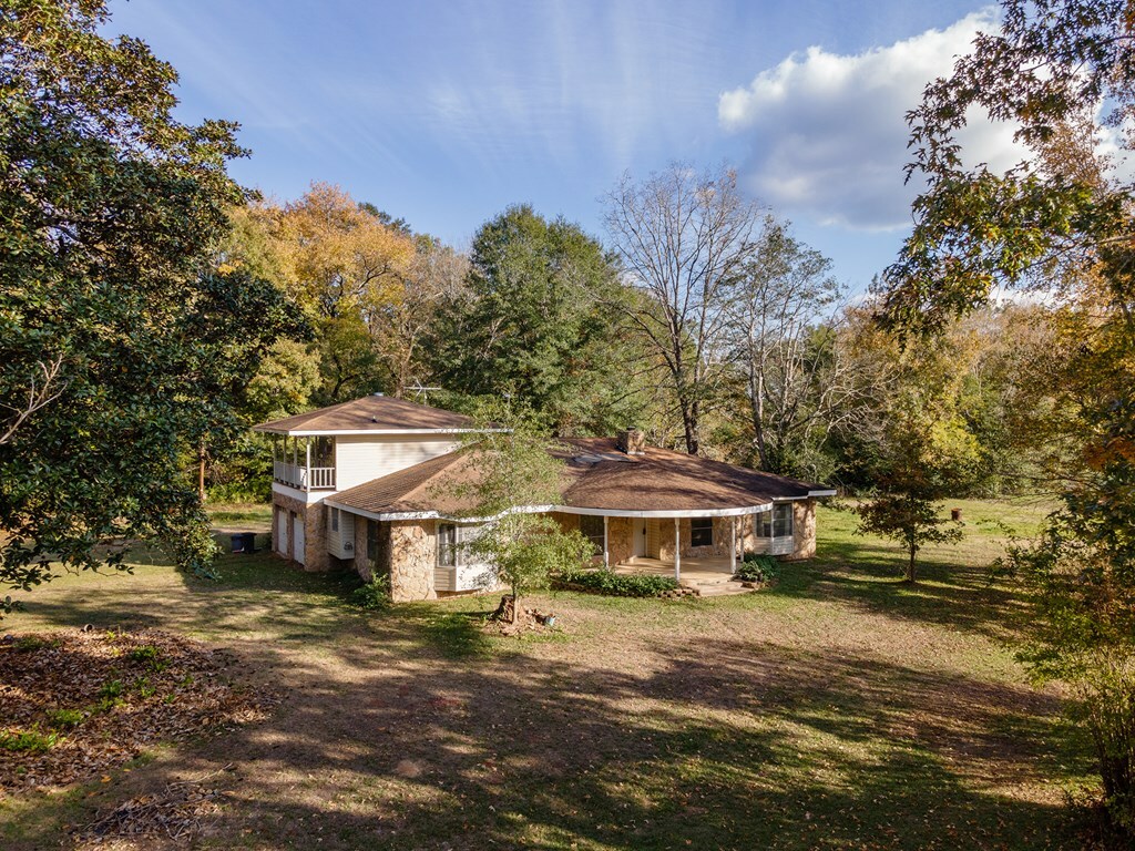 Property Photo:  755 B W Horton Road  TX 75949 