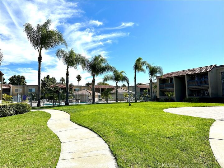 Property Photo:  17190 San Mateo Street 28  CA 92708